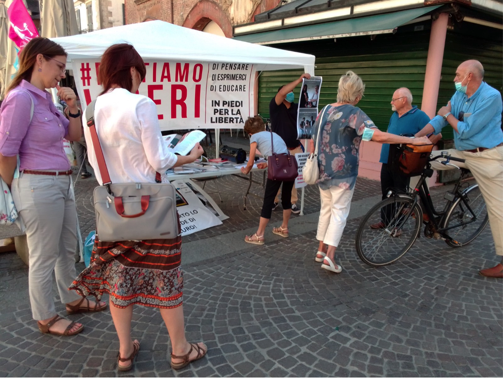 Pro Vita & Famiglia Pavia risponde all’arroganza Lgbt 1